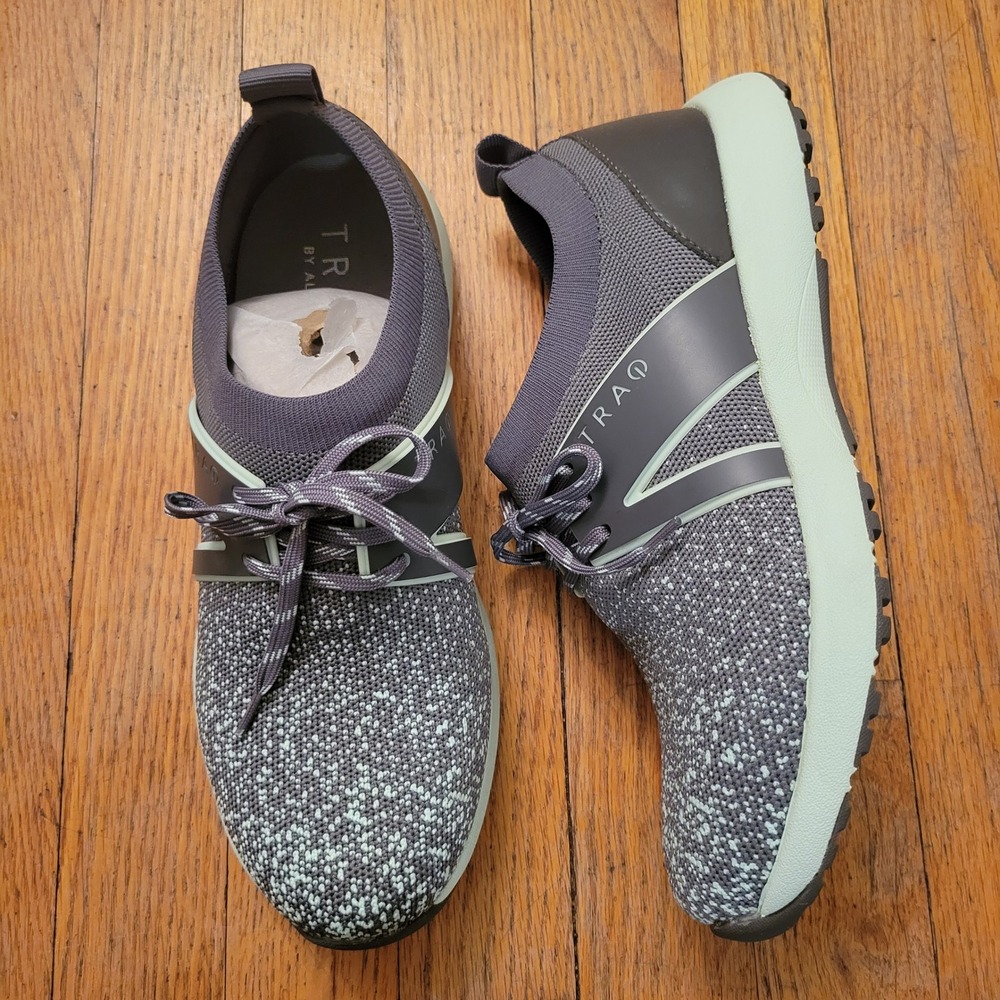 TRAQ Alegria 8 8.5 Smart Walking Shoe Mint Knit Q-Chip QOOL 5330 Athleisure